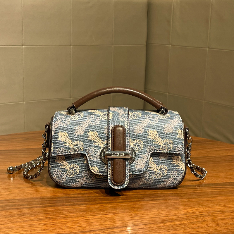 Luxury Lifestyle Handbags - حقيبة حفاضات فاخرة بدون استخدام اليدين