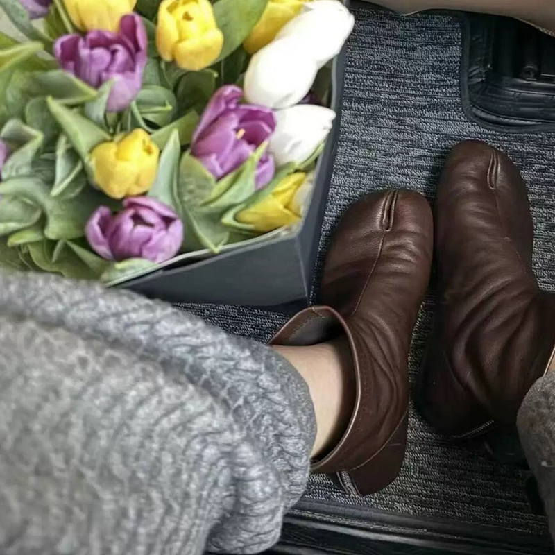 أحذية كاحل نسائية فاخرة بتصميم - مراجعة Luxury Lifestyle Products وسعره