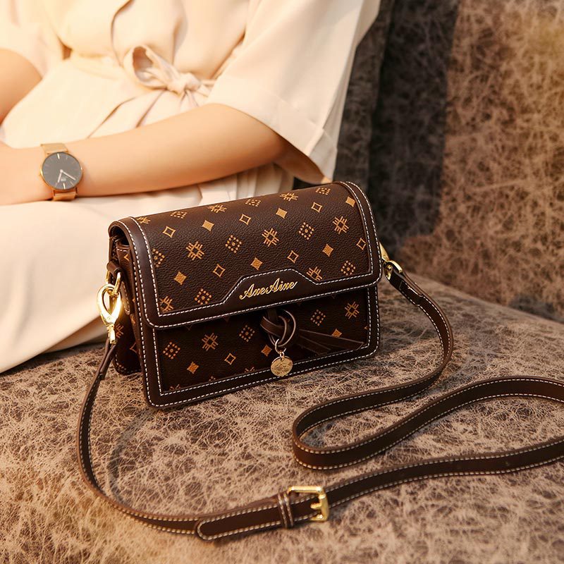 حقيبة حفاضات فاخرة بدون استخدا - مراجعة Luxury Lifestyle Handbags وسعره
