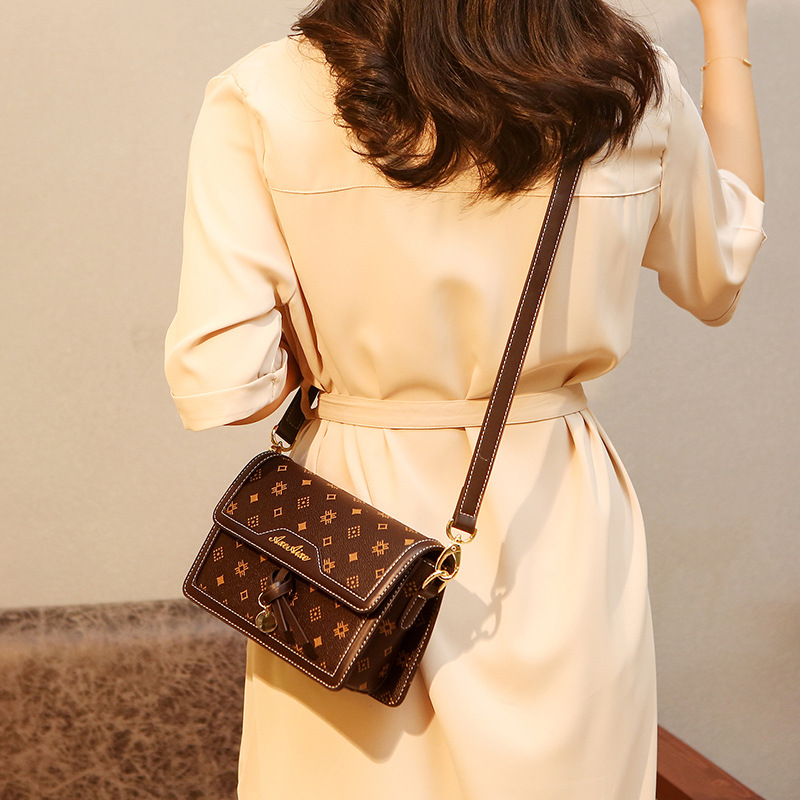 حقيبة حفاضات فاخرة بدون استخدا - مراجعة Luxury Lifestyle Handbags وسعره